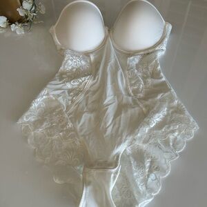 Le Mystere White Lace Bodysuit